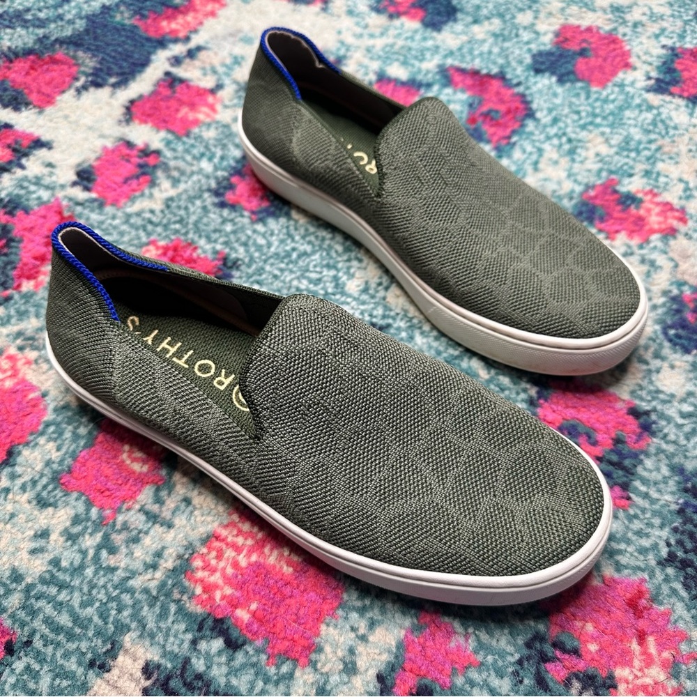 Rothy’s The Slip On Sneaker in Green Safari Retired Print - Picture 3 of 10